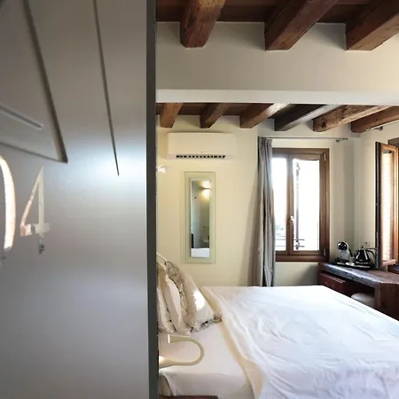 Antica Abbazia Szálloda 3*