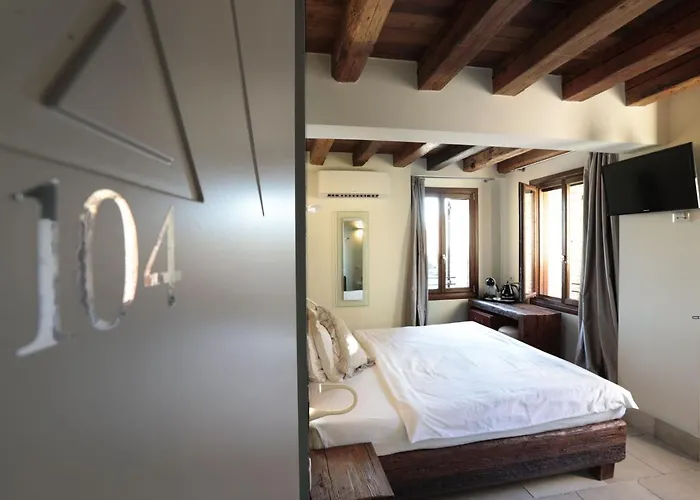 Antica Abbazia Hotel 3*