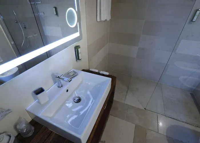 Hotel Antica Abbazia 3*